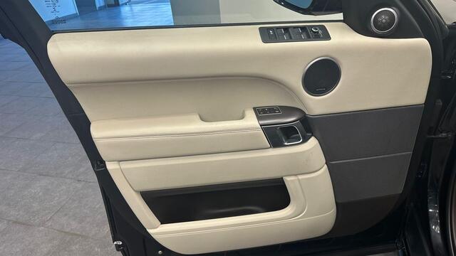 Land Rover RANGE ROVER SPORT 3.0 V6 SC HSE Black Edition