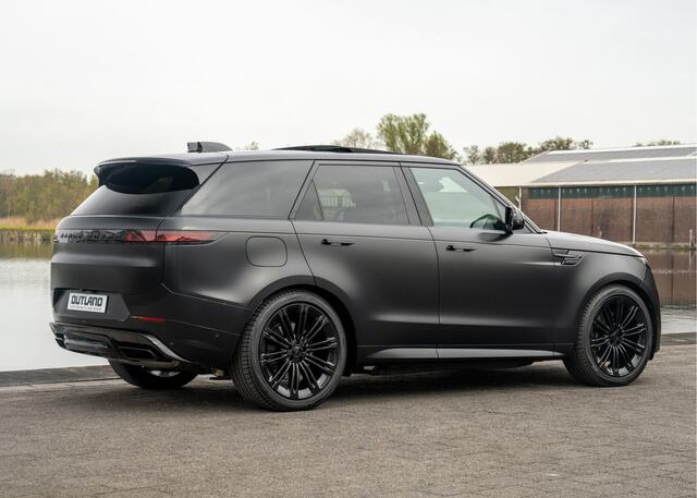 Land Rover RANGE ROVER SPORT P550e Autobiography | Santorini Black Stealth PPF - Ebony leder | Full Options |