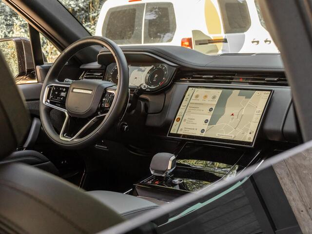 Land Rover RANGE ROVER SPORT 3.0 P460e PHEV | Pano | 23 inch | Meridian | Luchtvering |