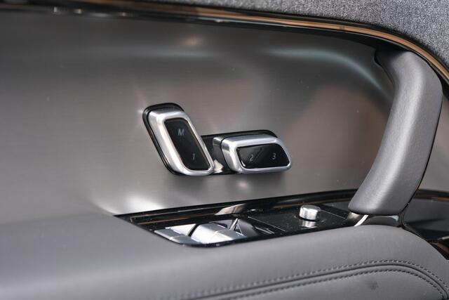 Land Rover RANGE ROVER SPORT 3.0 P460e Dynamic SE | NP ¤ 134.339,- | Black Pack | Schuifkanteldak | 23'' |Softclose