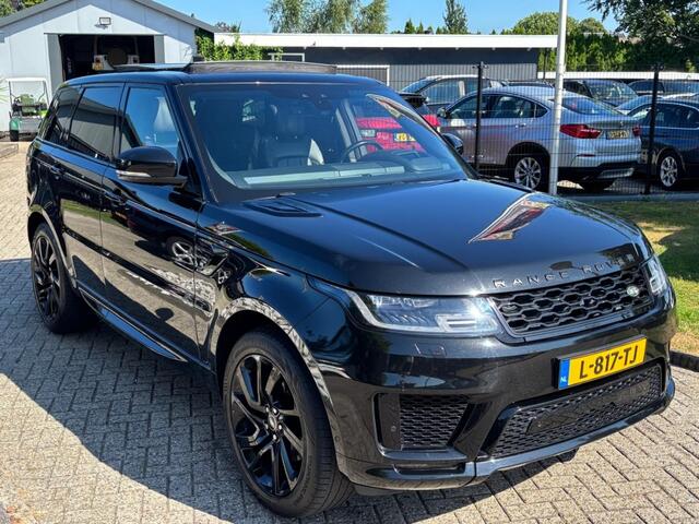 Land Rover RANGE ROVER SPORT 3.0 TDV6 HSE Dynamic Zwart 2018 143.000 KM Trekhaak