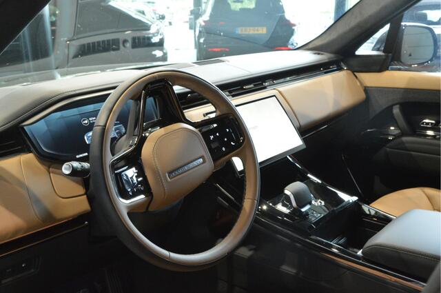 Land Rover RANGE ROVER SPORT 3.0 P550e Autobiography Edition PHEV BLACK PACK