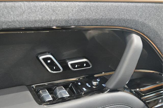 Land Rover RANGE ROVER SPORT 3.0 P550e Autobiography Edition PHEV BLACK PACK