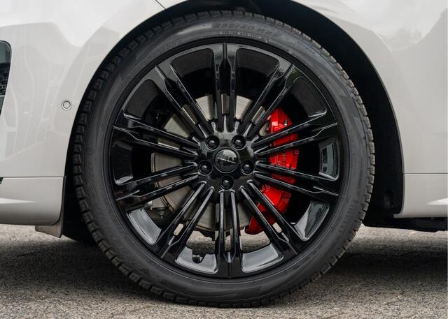 Land Rover RANGE ROVER SPORT P550e Autobiography | VERWACHT | Borasco Grey | Full Options | Enhanced Black Pack | Rode remklauwen |