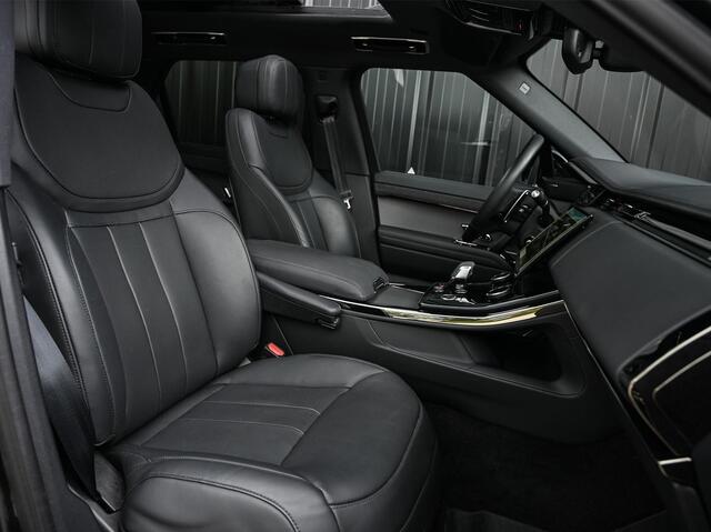 Land Rover RANGE ROVER SPORT 3.0 P440e Dynamic HSE | Panoramadak | NL-Auto | 360 Camera | HUD | Meridian | Luchtvering | Memory Seats | Trekhaak | Adaptive Cruise | Ambiance Interieur |