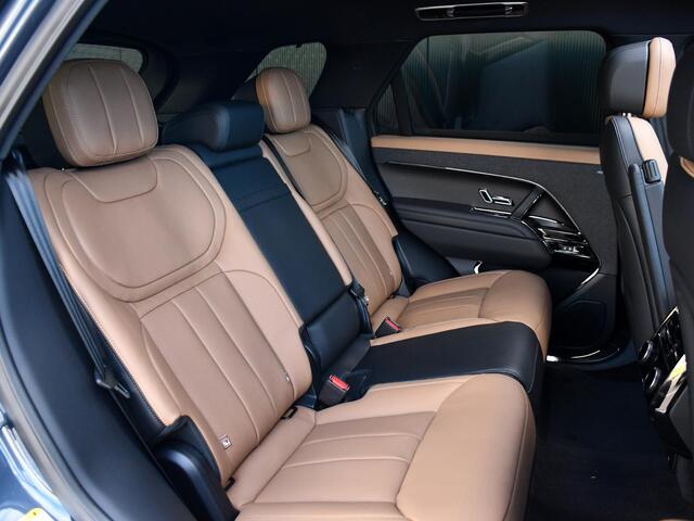 Land Rover RANGE ROVER SPORT 3.0 P460e HSE PHEV l SoftClose l Schuif- /kantel Pano l Stoelventilatie l Black Pack l 23" Inch Velgen | Trekhaak