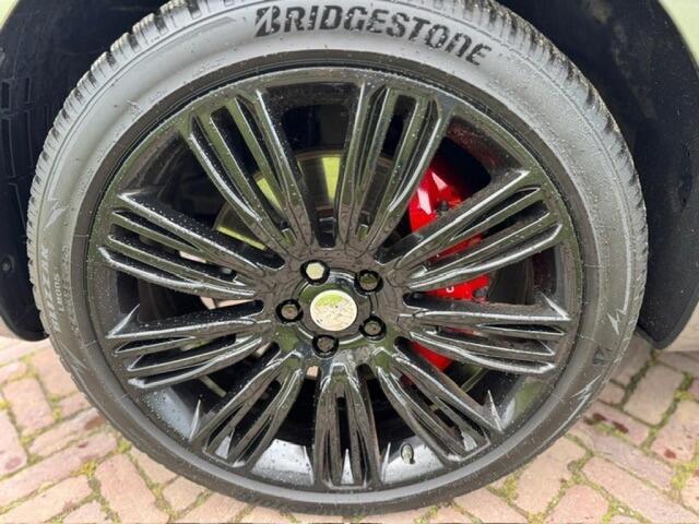 Land Rover RANGE ROVER SPORT P400e HSE Dynamic Pano 22 lichte achter zij schade