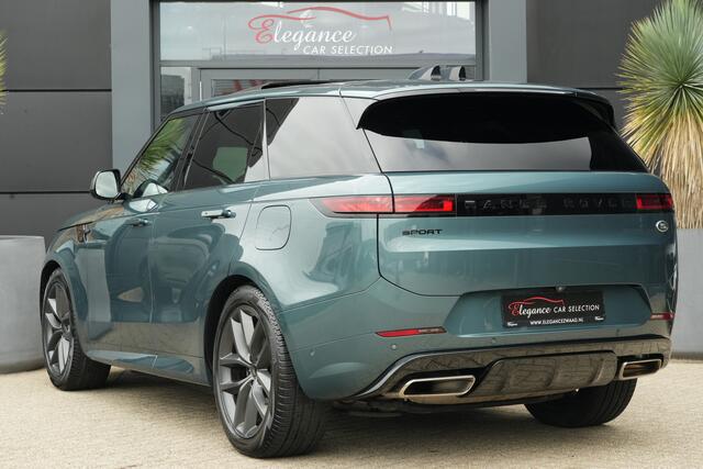 Land Rover RANGE ROVER SPORT 3.0 P440e Dynamic HSE | PHEV | PANO | Meridian | 360 | HUD | Land Rover Range Rover Sport P440e Dynamic HSE 441 PK Plug-in Hybrid met 3.0 zescilinder benzinemotor en 8-traps automatische transmissie, voorzien van een luxe lederen interieur, elektrisch