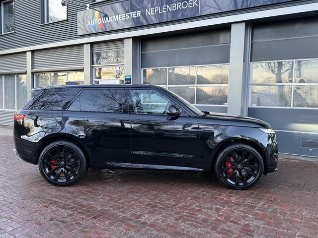 Land Rover Sport 3.0 P460e Dynamic HSE PHEV Bj 2025 470pk 1e eigen | Full Options | 23" | Soft Close | 4-Zone Airco | Trekhaak | Massage |