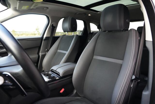 Land Rover Velar Range Rover 2.0 P400e 400pk Panoramadak/Stoelverwarming/Camera
