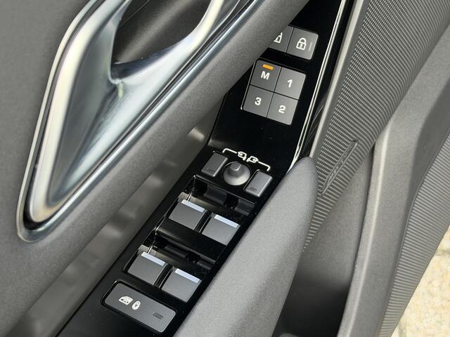 Land Rover Velar Range Rover 2.0 P400e AWD Dynamic HSE PHEV | WinterPack/Pano-Dak/Meridian/Leder/Matrix LED