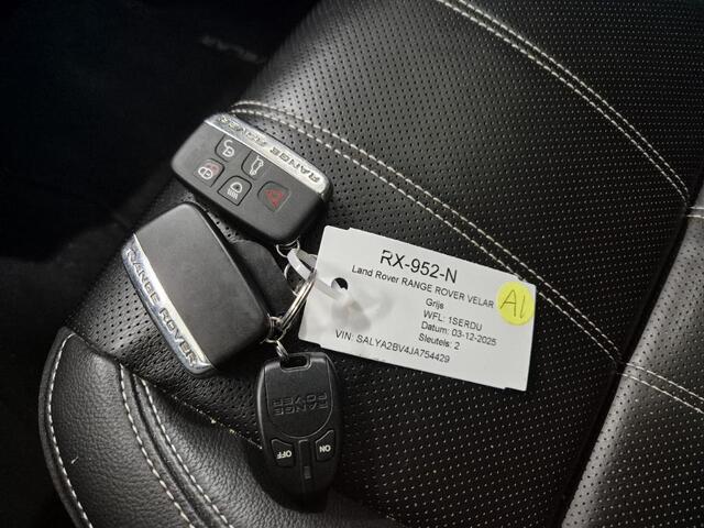 Land Rover Velar Range Rover 3.0 V6 SC AWD HSE Pano.dak Airsusp. Leer Orig.NL