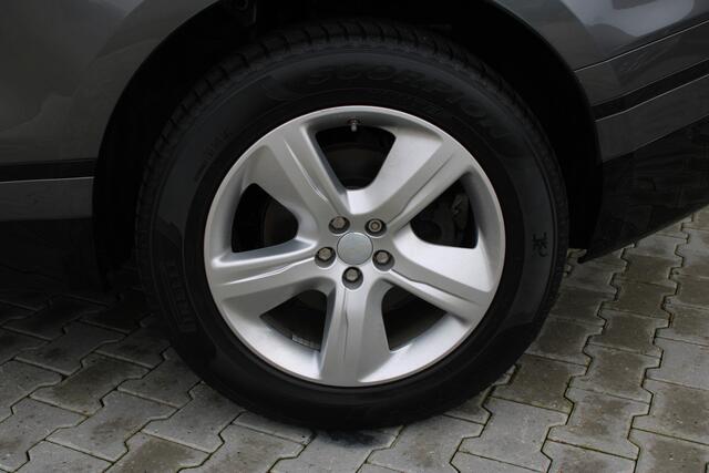 Land Rover Velar Range Rover 2.0 I4 Turbo AWD R-Dynamic SE | Incl. 12 maanden garantie | Cruise control | Uitklapbare trekhaak | Lane assist | Apple carplay/Android auto | DAB radio | Memory seat |