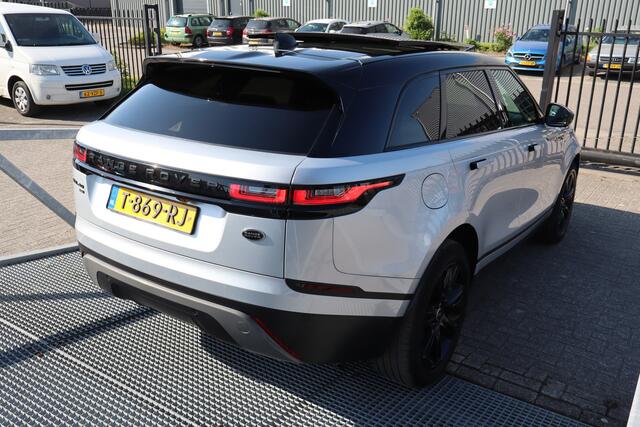 Land Rover Velar Range Rover 2.0 P400e R-Dynamic Panoramadak/Stoelverwarming/360 Camera/Meridian sound/Cruise control/Lane assist/Dodehoeksdetectie/Apple carplay/Stuurverwarming