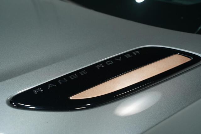 Land Rover Velar Range Rover 300D 3.0 V6 D300 R-Dynamic R-Dynamic Luchtvering stoelen electrisch bedienbaar L-memory private-glas HUD electrische achterklep zwarte-dakhemel PDC v+a Matrix-verlichting ACC 20"-lmv keyless acces/start Pano-dak 360-camera Digi-cockpit stoel