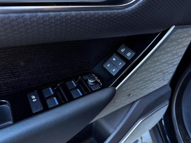 Land Rover Velar Range Rover 2.0 P400e R-Dynamic SE | All Black | Pano | 22"| Meridian 800W | Topv. | Side | Memo | Matrix |