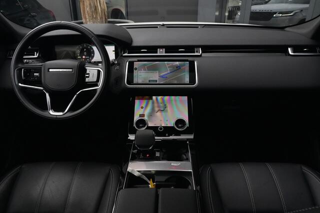 Land Rover Velar Range Rover 2.0 P400e AWD Dynamic SE | PHEV | 404 PK | Pano | Meridian | Camera De Velar P400e is qua prestaties behoorlijk serieus: 404 pk, 640 Nm en 0-100 km/u in slechts 5,4 seconden. Bovendien kun je bij de facelift ongeveer 60+ km volledig elektrisch rijden.
