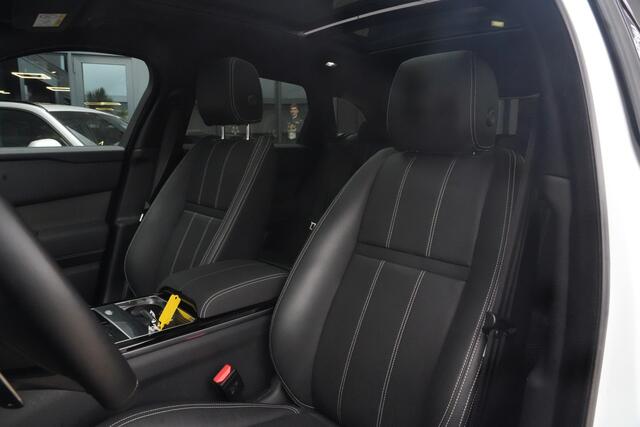 Land Rover Velar Range Rover 2.0 P400e AWD Dynamic SE | PHEV | 404 PK | Pano | Meridian | Camera De Velar P400e is qua prestaties behoorlijk serieus: 404 pk, 640 Nm en 0-100 km/u in slechts 5,4 seconden. Bovendien kun je bij de facelift ongeveer 60+ km volledig elektrisch rijden.