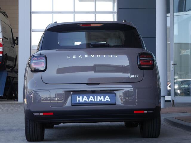 Leapmotor B03X ProMax Design 53 kWh | 360 Camera | Hoge Zit & Verrassend Ruim! l Stoel- en Stuurwielverwarming l 360 Camera l Wireless Apple Carplay & Android Auto l Full-LED l 14,6'' Display l 18'' Lichtmetalen Velgen – foto 5