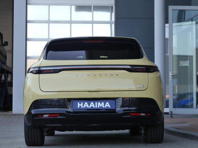 Leapmotor B05 ProMax Design 67.1 kWh | Panoramadak | Elektrisch verstelbare stoelen | Stuurwiel verwarming | Apple carplay/Android auto | Sfeerverlichting | Regensensor | Privacyglas | 19 inch lichtmetalen velgen