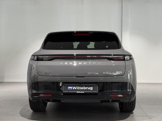 Leapmotor B05 ProMax Design 67.1 kWh Volledig Elektrisch met 482 KM WLTP RANGE, Lederen Bekleding en Stoelverwarming Nu te bestellen en proef te rijden!
