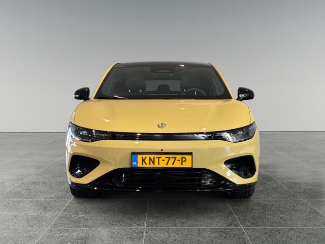 Leapmotor B05 ProMax Design 67.1 kWh | PANODAK | ELEKTR. STOEL | NAVI | CARPLAY |
