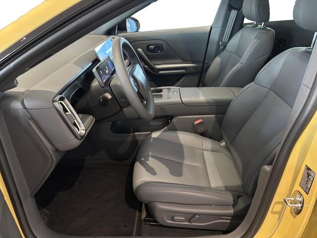 Leapmotor B05 ProMax Design 67.1 kWh | PANODAK | ELEKTR. STOEL | NAVI | CARPLAY |
