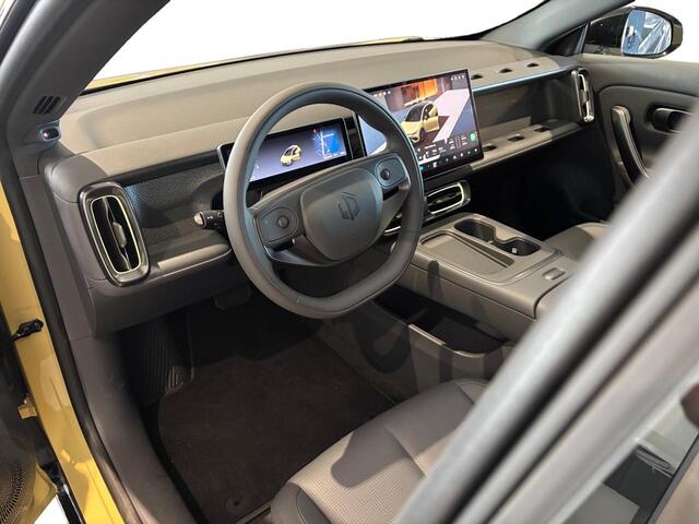 Leapmotor B05 ProMax Design 67.1 kWh | PANODAK | ELEKTR. STOEL | NAVI | CARPLAY |