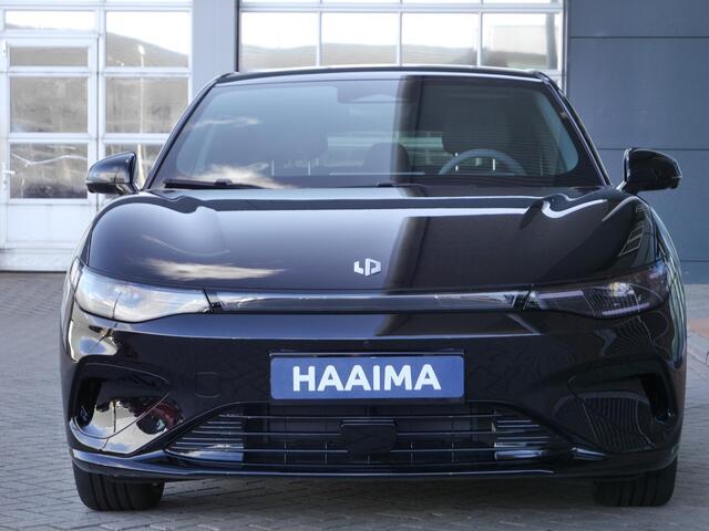 Leapmotor B05 ProMax Design 67.1 kWh | Panoramadak | Elektrisch verstelbare stoelen | Stuurwiel verwarming | Apple carplay/Android auto | Sfeerverlichting | Regensensor | Privacyglas | 19 inch lichtmetalen velgen