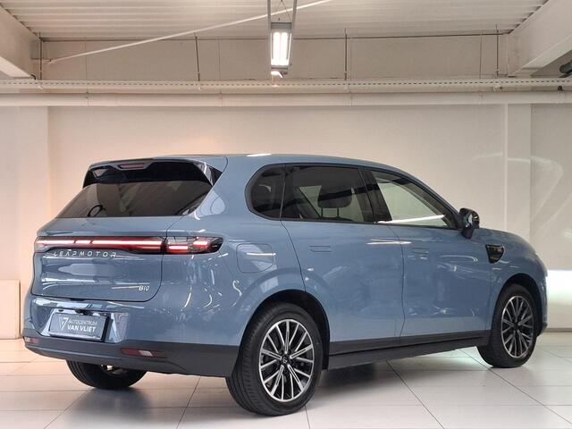 Leapmotor B10 Design ProMax 67.1 kWh | Navigatie | 360° Camera | Stoelverwarming/Ventilatie | Stuurverwarming | Handsfree Kofferklep | Panoramadak |