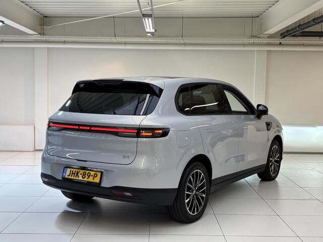 Leapmotor B10 Design ProMax 67.1 kWh 430KM WLTP | Panorama | Navigatie | Elektrische achterklep | Elektrisch bedienbare stoelen | Stoelverwarming | Stoelventilatie
