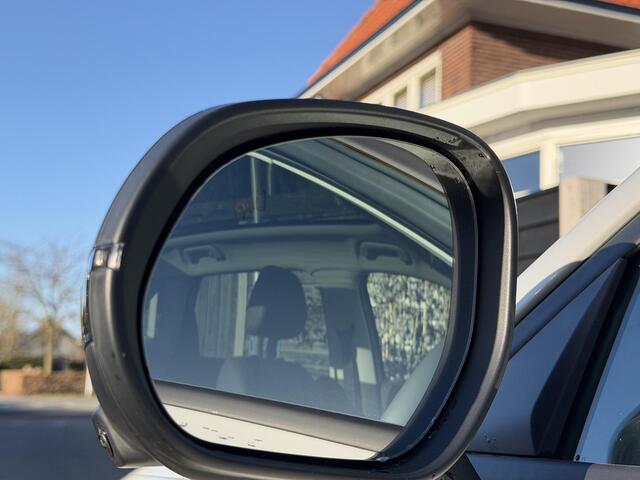 Leapmotor B10 Design ProMax 67.1 kWh 218PK Automaat Navigatie, Camera 360, Lichtmetalen velgen, Elektrische Achterklep, Kunstlederen bekleding, Stoel Verwarming & Ventilatie