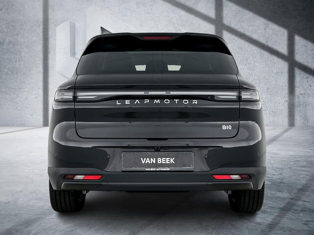 Leapmotor B10 Design ProMax 67.1 kWh | **UIT VOORRAAD LEVERBAAR** | Automaat | 434 km WLTP | Leder | Navi |