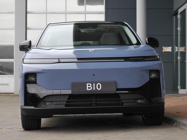 Leapmotor B10 Design ProMax 67.1 kWh Wltp 434km | 750kg trekgewicht | Stoel en stuur verwarming | 360 graden camera | Lederen bekleding | Panoramadak | Led | Regensensor | Sfeerverlichting | Elektrisch verstelbare voorstoelen