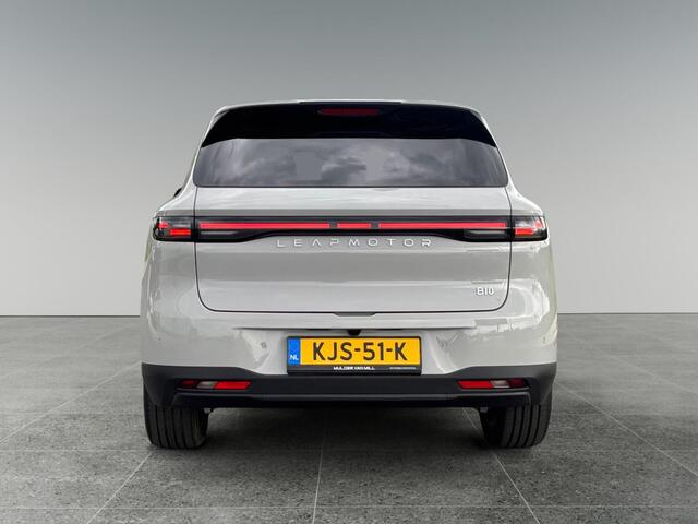 Leapmotor B10 Design Hybrid REEV 218pk | PANODAK | STOELVERW + KOELING | ELEKTR. STOEL | APPLE CARPLAY / ANDROID AUTO | 360° CAMERA |