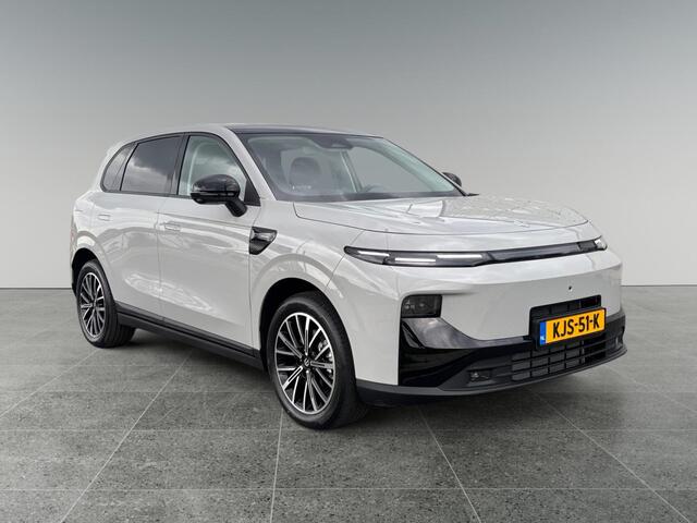 Leapmotor B10 Design Hybrid REEV 218pk | PANODAK | STOELVERW + KOELING | ELEKTR. STOEL | APPLE CARPLAY / ANDROID AUTO | 360° CAMERA |