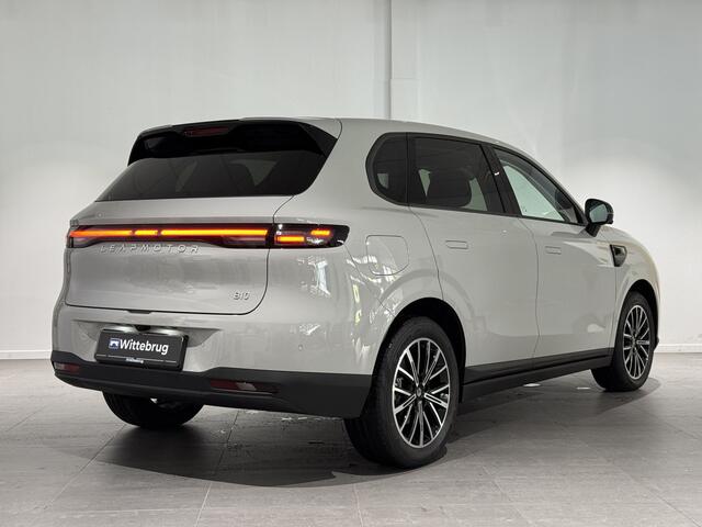 Leapmotor B10 Design Hybrid EV 18.8 kWh 900 km actieradius!!!