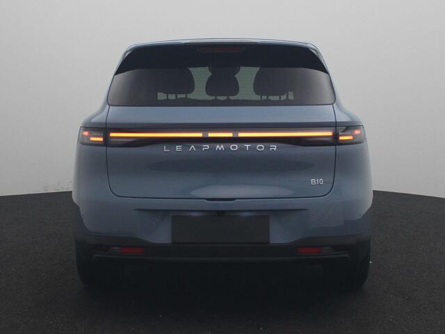 Leapmotor B10 Design ProMax 67.1 kWh | NU TE BESTELLEN | TOT 4 JAAR GARANTIE | VAN ¤ 33.495,- VOOR ¤ 32.495,-