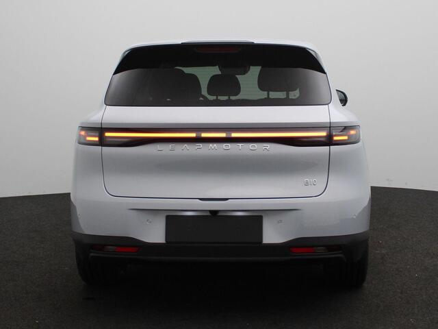 Leapmotor B10 Design ProMax 67.1 kWh | NU TE BESTELLEN | TOT 4 JAAR GARANTIE | VAN ¤ 34.245,- VOOR ¤ 33.245,-