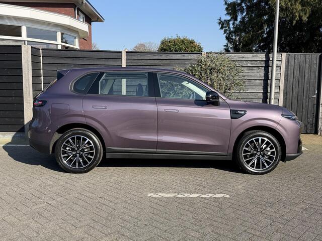 Leapmotor B10 Design ProMax 67.1 kWh 218PK Automaat Navigatie, Rondomzichtcamera, Adaptieve Cruise Control, Climate Control, Panoramadak