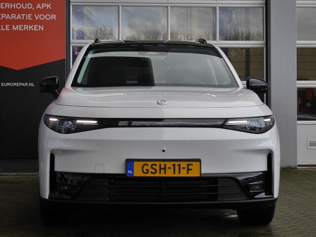 Leapmotor C10 Style 69.9 kWh | Demo | 420 km Wltp | Volledig elektrisch | Panorama dak | Keyless entry en start | Elektrisch verstelbare stoelen | Camera rondom | 1500 kg trekgewicht