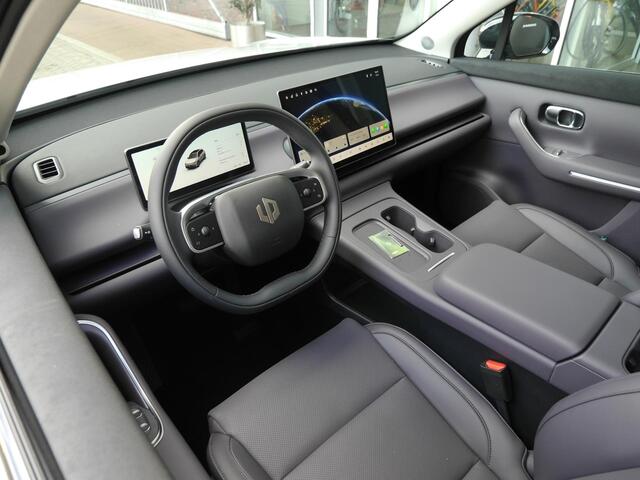 Leapmotor C10 Design 69.9 kWh | Nieuwe auto | Diverse kleuren leverbaar | 1500 kg trekgewicht | Wltp 420 km | Stuurverwarming | Stoelverwarming en koeling | Elektrisch verstelbare voorstoelen | Navigatie | Keyless entry & start | 20 inch lichtmetalen velgen | Led verli