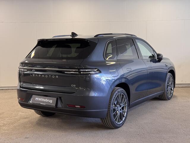 Leapmotor C10 REEV Design 28.4 kWh Range Extender 950 km RANGE Automaat met Lederen bekleding, Elektrische stoelen en Camera Nu te bestellen en te proefrijden!