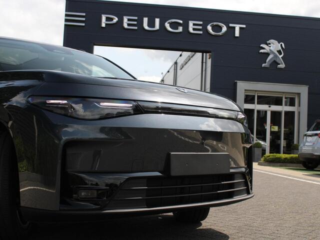 Leapmotor C10 Design 69.9 kWh Camera systeem rondom, Stoelverwarming/koeling, Panoramadak, Navigatie