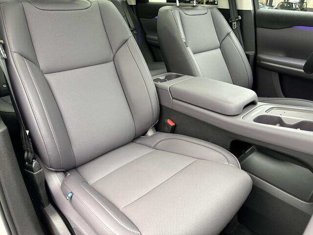 Leapmotor C10 REEV Design 28.4 kWh Luxe versie met Lederen bekleding, 21 inch velgen en 360 graden Camera Beschikbaar per 22-08-2025