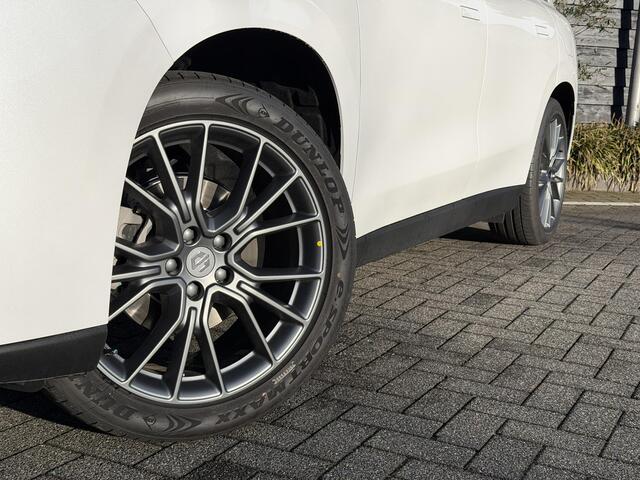 Leapmotor C10 REEV Design 28.4 kWh 215PK Automaat Navigatie, Camera 360, Lichtmetalen velgen, Elektrische Achterklep, Kunstlederen bekleding, Stoel Verwarming & Ventilatie