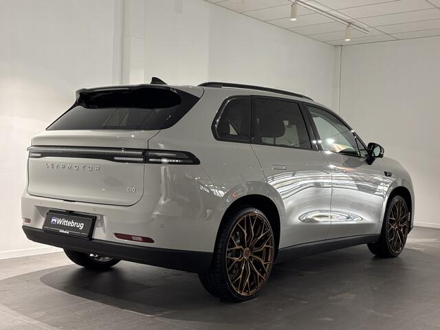 Leapmotor C10 Design ProMax AWD 81.9 kWh 598 PK I 720 NM Koppel I 22 INCH VELGEN I AWD I Volledig Elektrisch Automaat met Lederen bekleding, Elektrische stoelen en Camera Uit voorraad leverbaar!