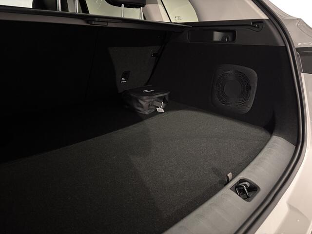 Leapmotor C10 Design ProMax AWD 81.9 kWh 598 PK I 720 NM Koppel I 22 INCH VELGEN I AWD I Volledig Elektrisch Automaat met Lederen bekleding, Elektrische stoelen en Camera Uit voorraad leverbaar!