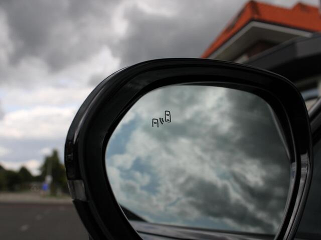 Leapmotor C10 REEV Design 28.4 kWh 215PK Automaat Navigatie, Camera 360, Lichtmetalen velgen, Elektrische Achterklep, Kunstlederen bekleding, Stoel Verwarming & Ventilatie