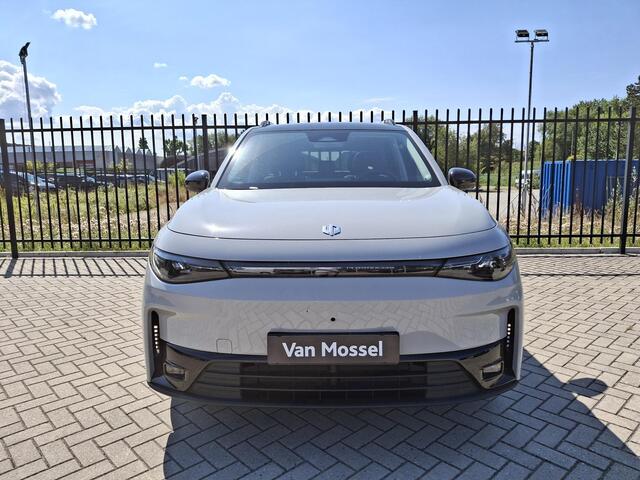 Leapmotor C10 Design 69.9 kWh | Navigatie | Climate control | Stoelverwarming | Stoelventilatie | Dashcam | Direct rijden in Alkmaar!